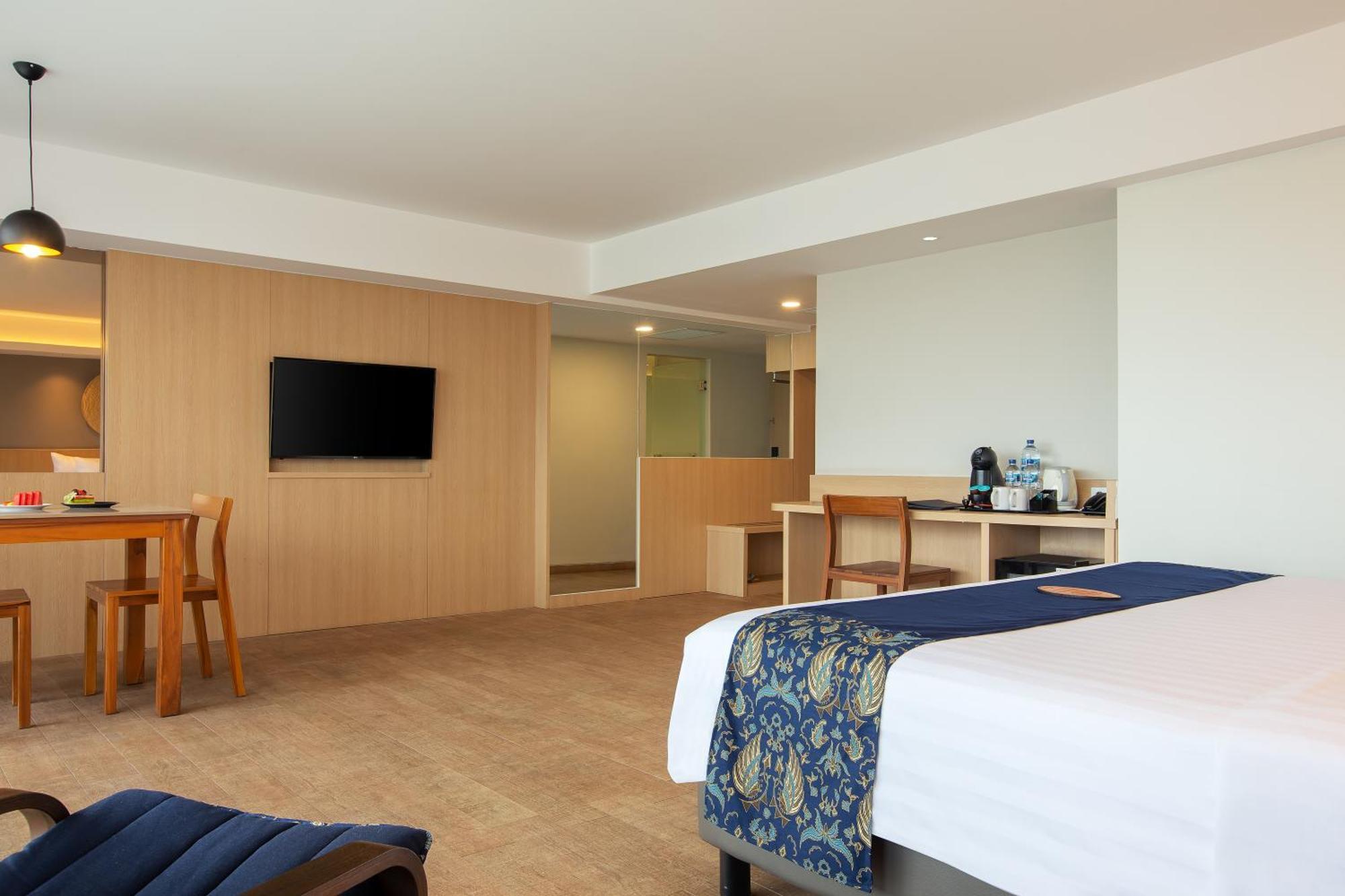 Aveta Hotel Malioboro ジョグジャカルタ エクステリア 写真