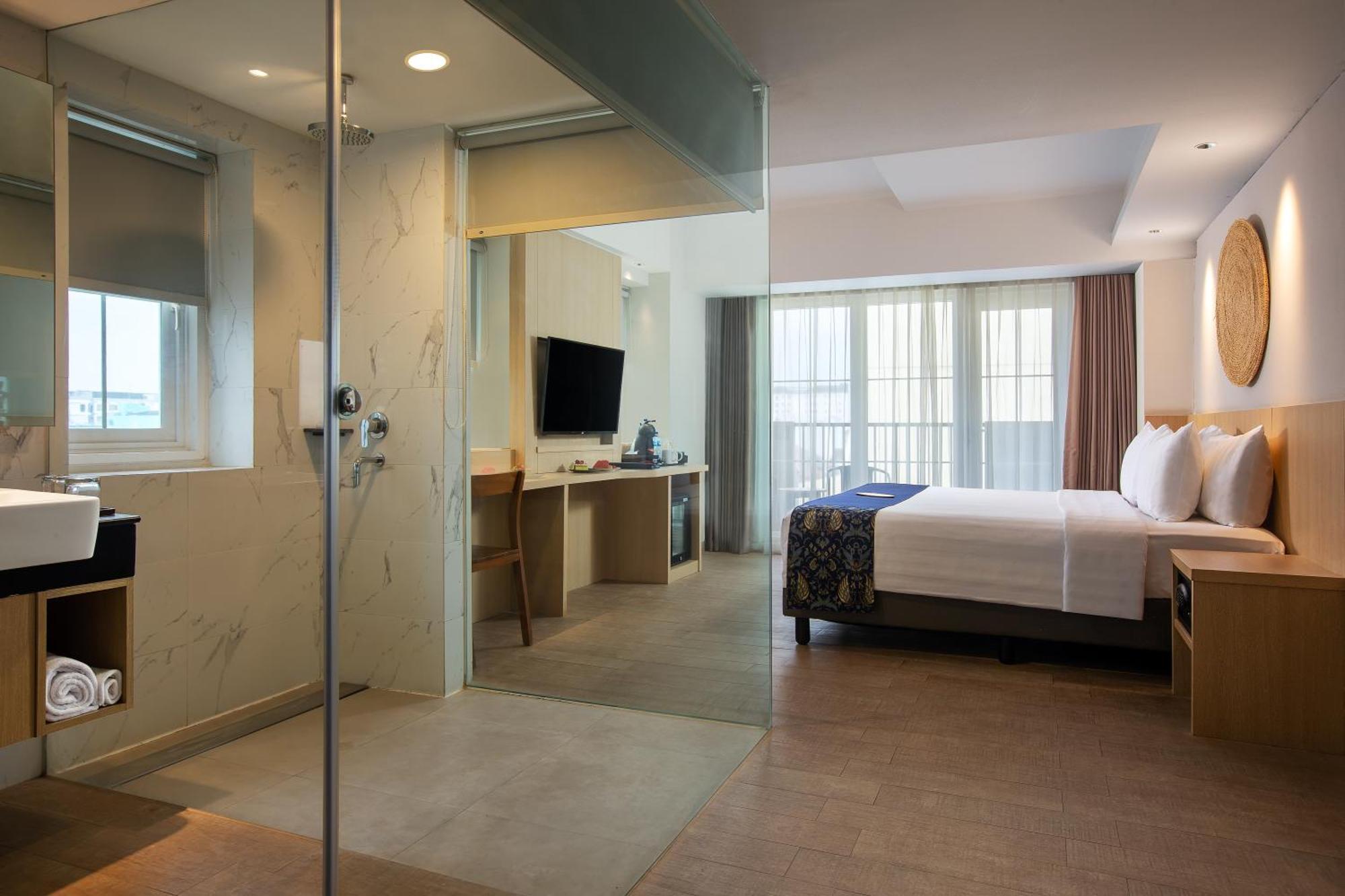 Aveta Hotel Malioboro ジョグジャカルタ エクステリア 写真